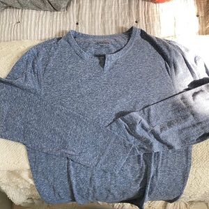 UNTUCKit Blue Henley